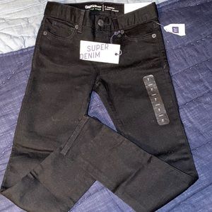 New Gap kids high stretch supper skinny jeans.